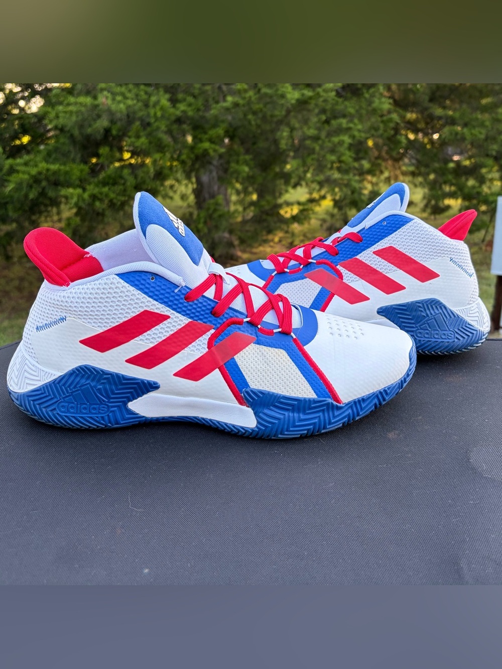 adidas court vision 2.0 basketball shoes White Blue Red Sneakers Sz 13 EUC Sport